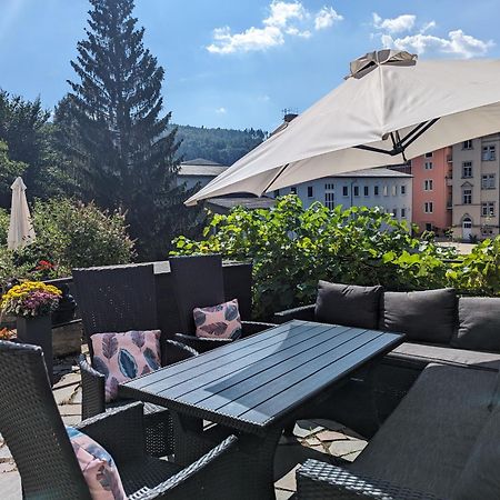 Hw2B - Urlaubsmagie - Wohlfuehlwohnung Mit Balkon, Pool, Sauna & Terrasse Sebnitz Exterior photo
