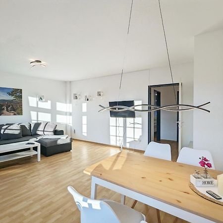 Hw2B - Urlaubsmagie - Wohlfuehlwohnung Mit Balkon, Pool, Sauna & Terrasse Sebnitz Exterior photo
