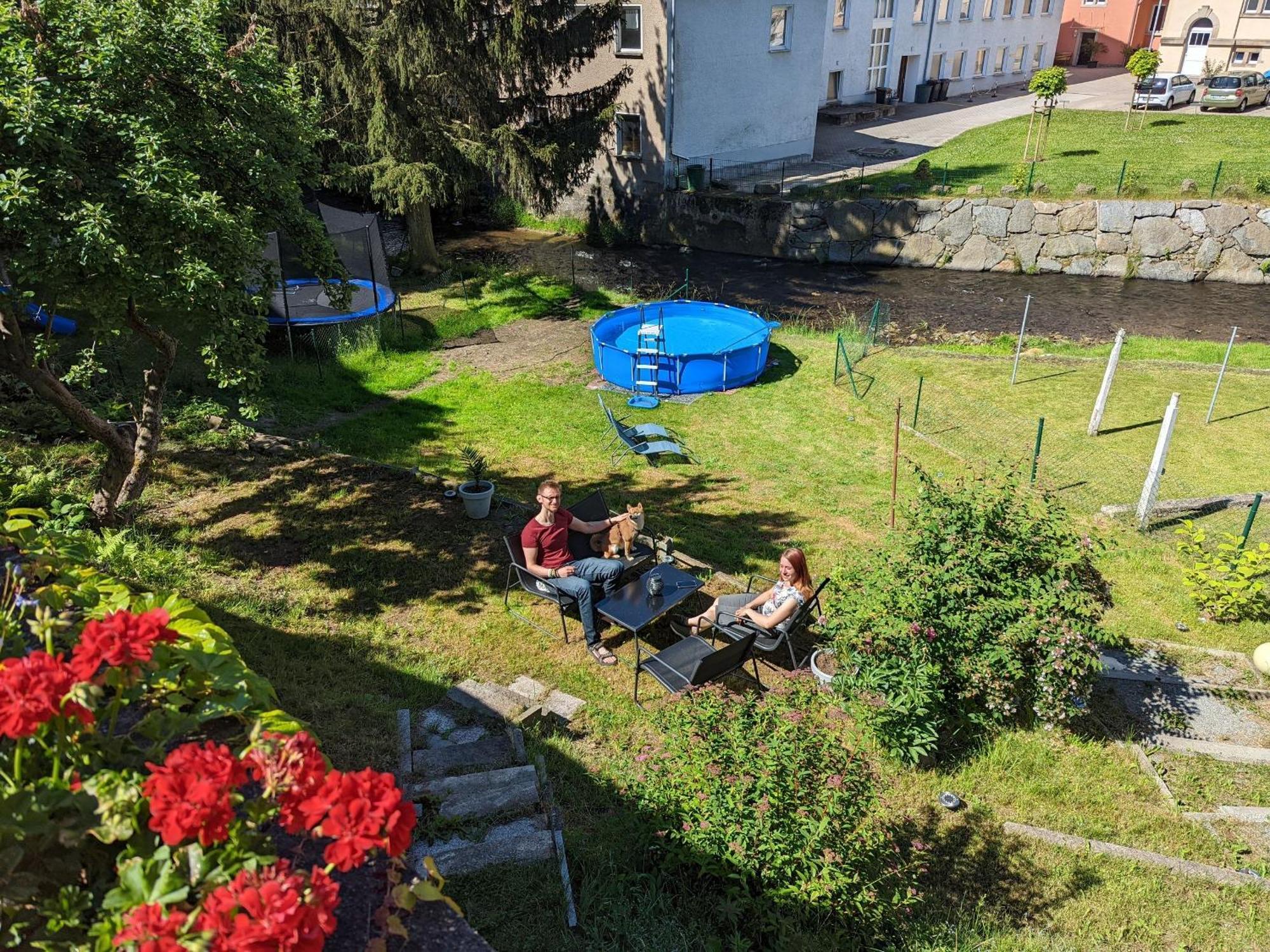 Hw2B - Urlaubsmagie - Wohlfuehlwohnung Mit Balkon, Pool, Sauna & Terrasse Sebnitz Exterior photo