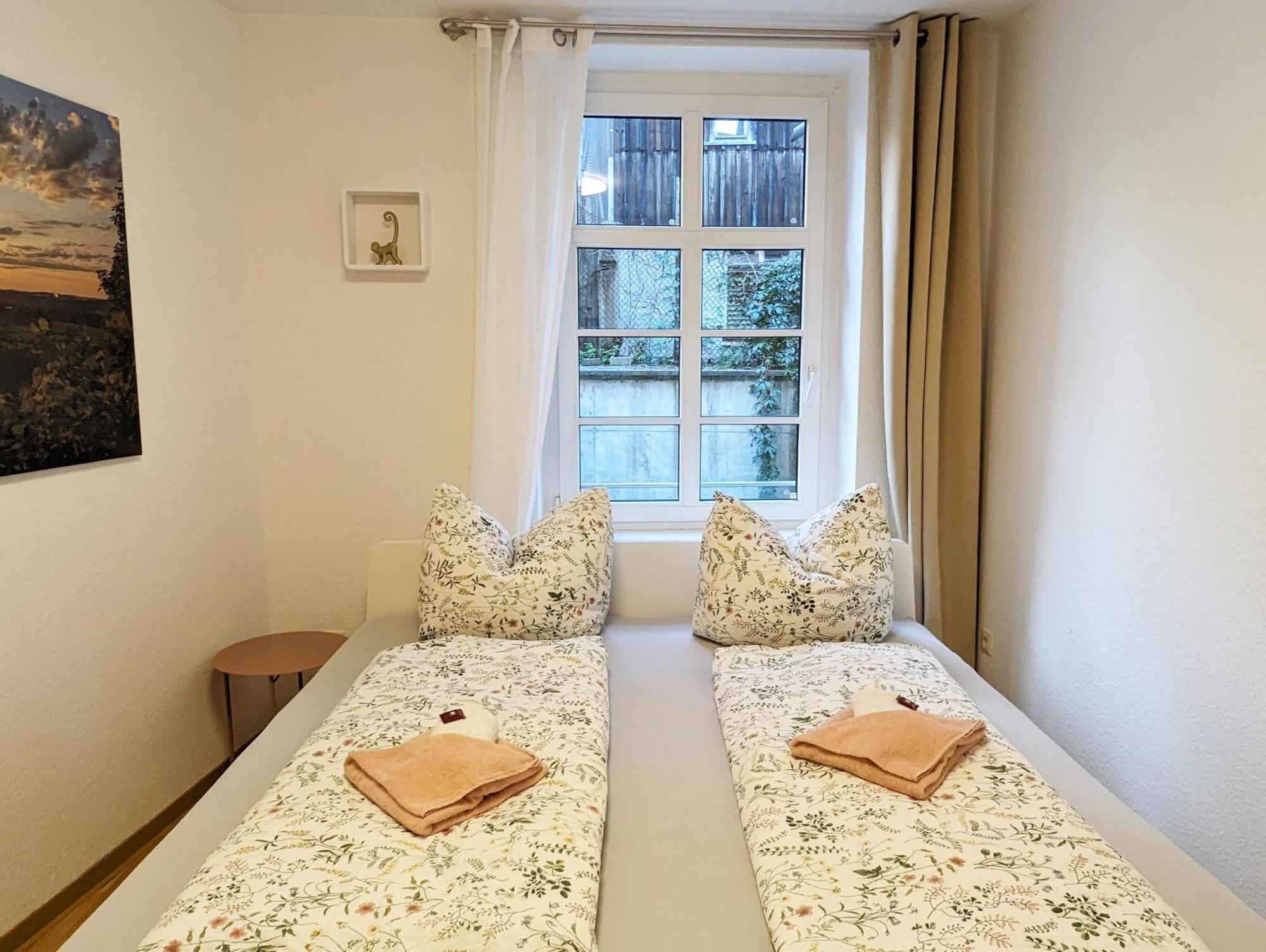Hw2B - Urlaubsmagie - Wohlfuehlwohnung Mit Balkon, Pool, Sauna & Terrasse Sebnitz Exterior photo