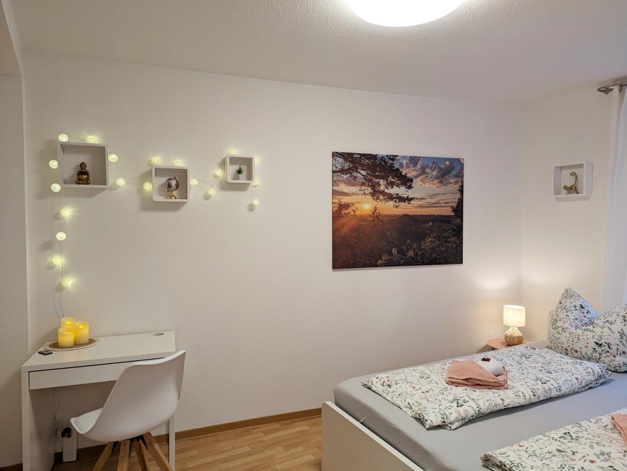 Hw2B - Urlaubsmagie - Wohlfuehlwohnung Mit Balkon, Pool, Sauna & Terrasse Sebnitz Exterior photo